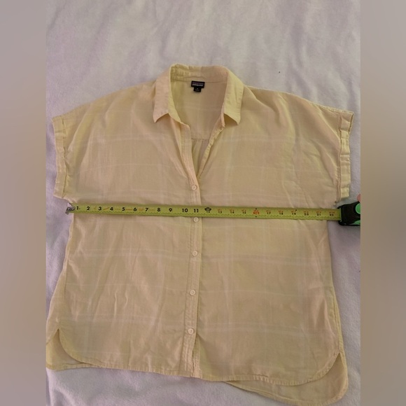 Patagonia AC Butter Yellow and White Plaid Short Sleeve Button Up M - Picture 8 of 12